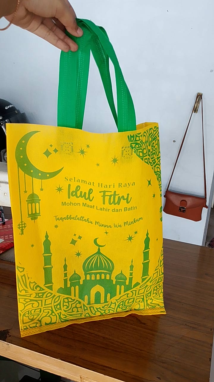Tas pres lipat samping lebaran