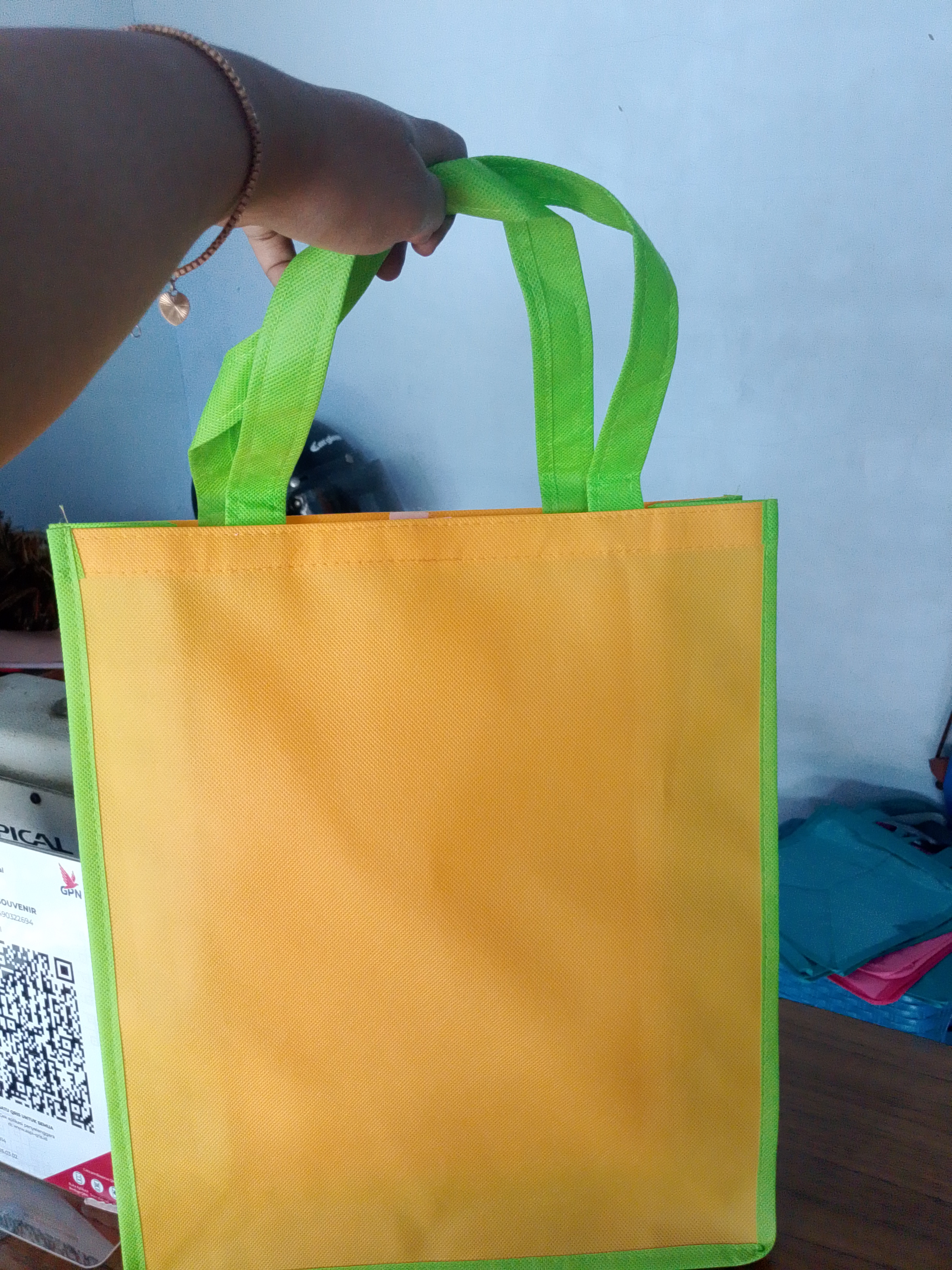 Tas kotak jahit