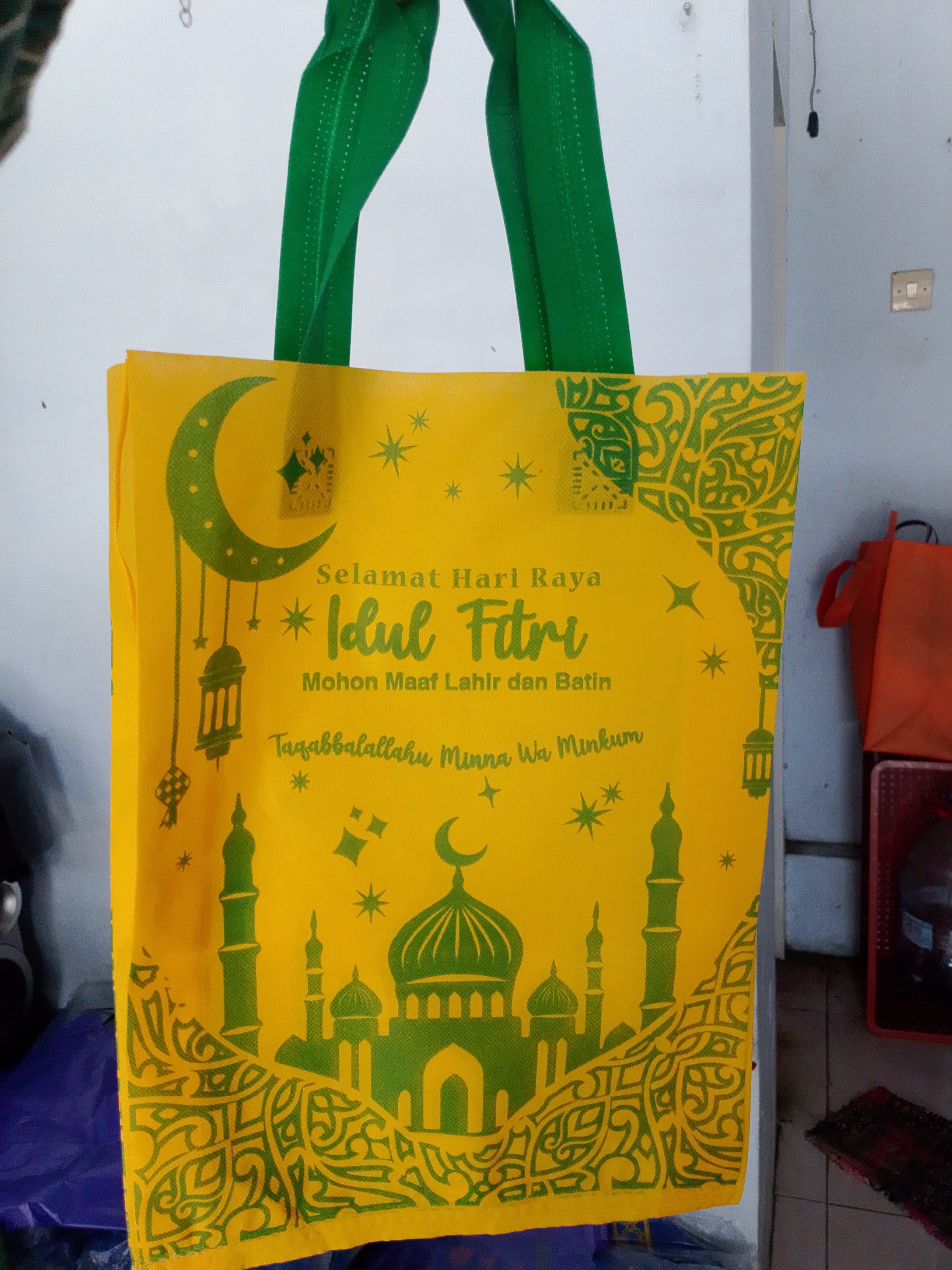 Tas pres lebaran