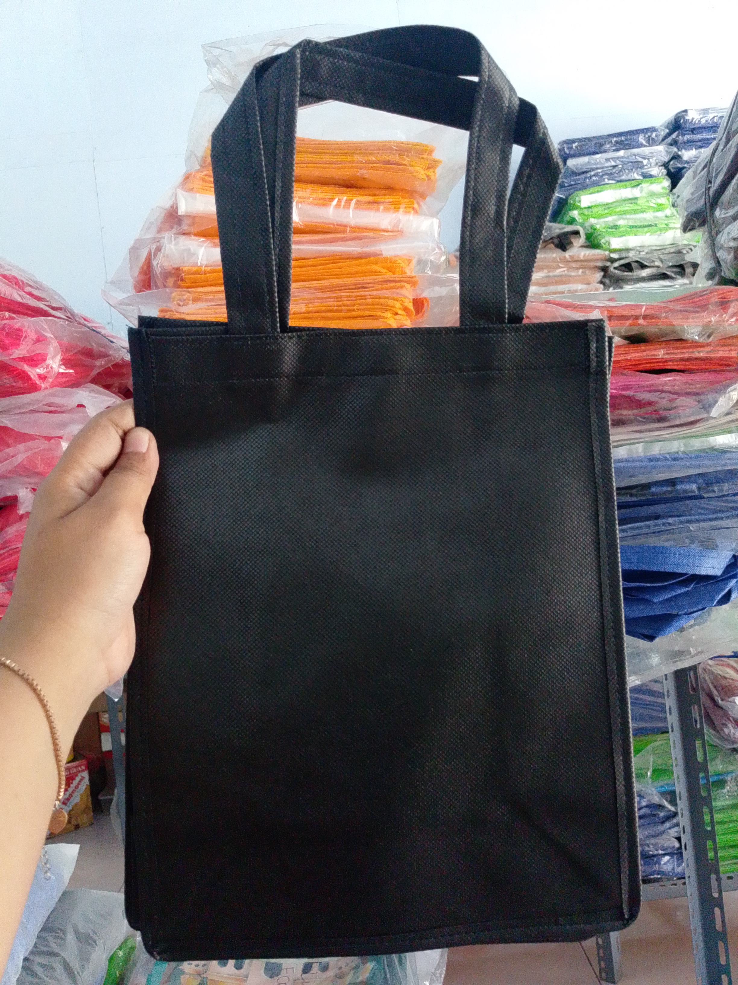 Tas kotak jahit
