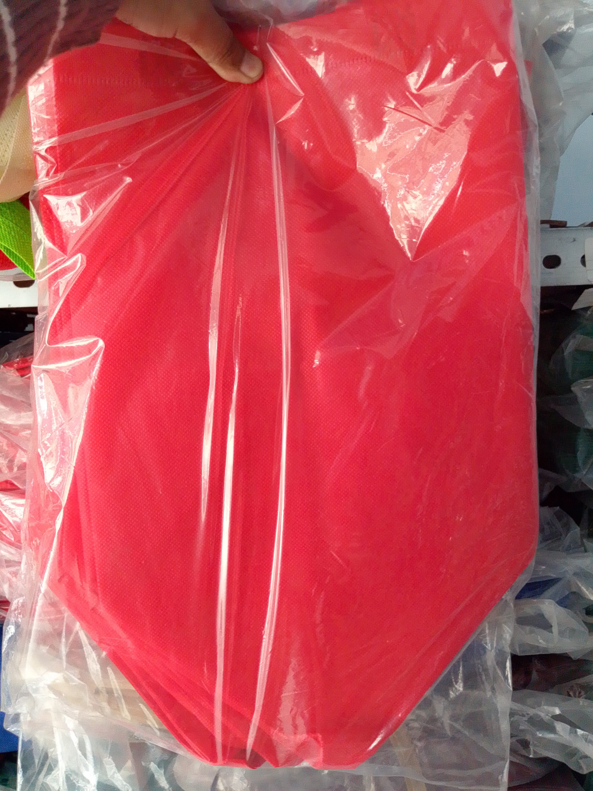 Tas hajat pres warna merah box 22