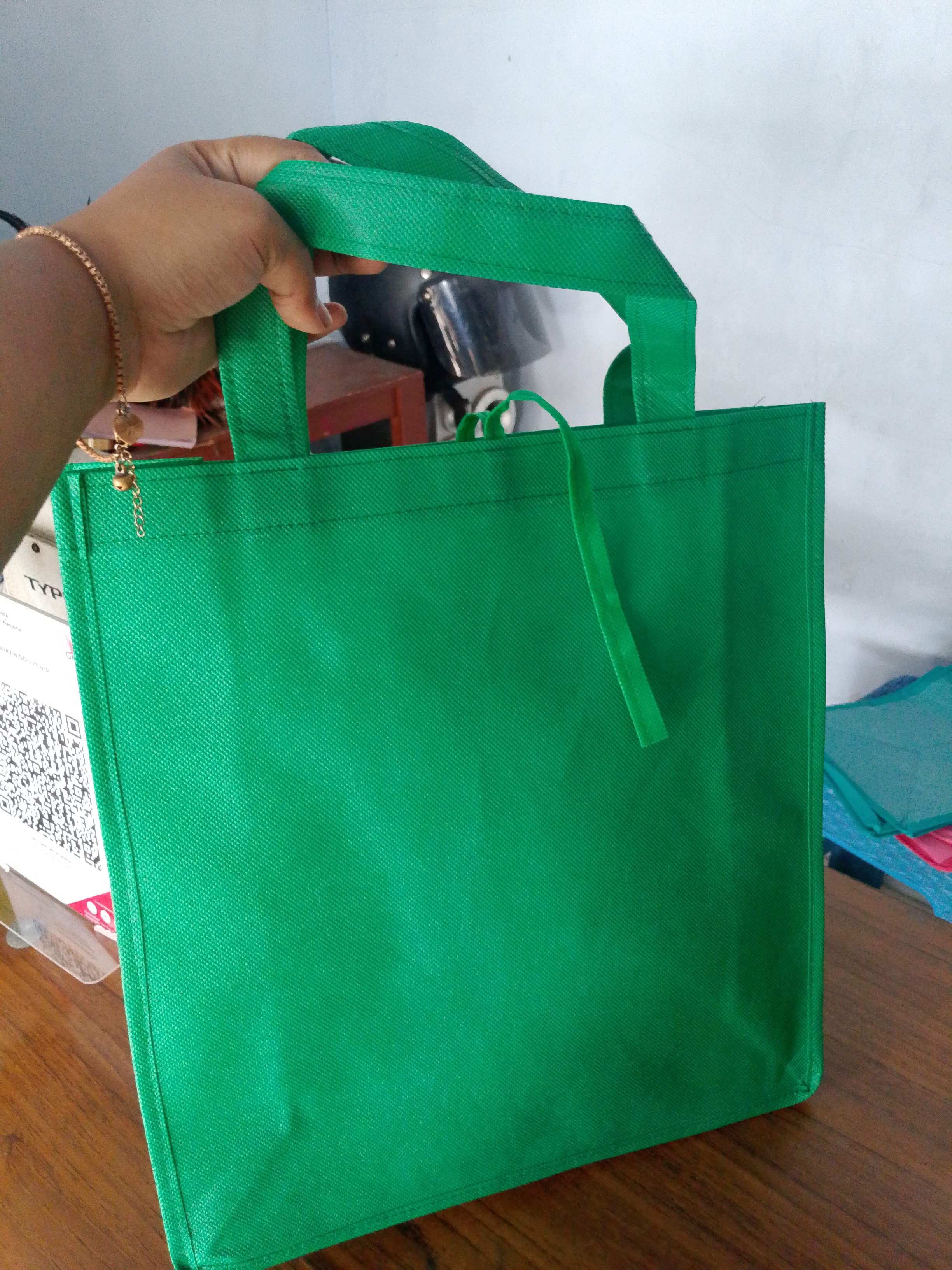 Tas kotak jahit